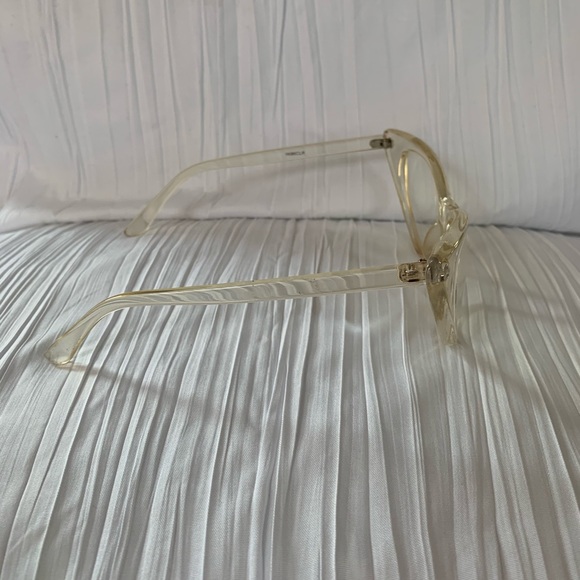 ZeroUV Lucite Cat Eye With Clear Lenses - Picture 2 of 4